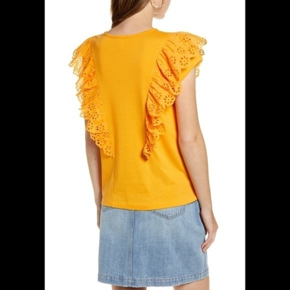 NWT Rachael Parcell Eyelet Ruffle Tee - Picture 3 of 6